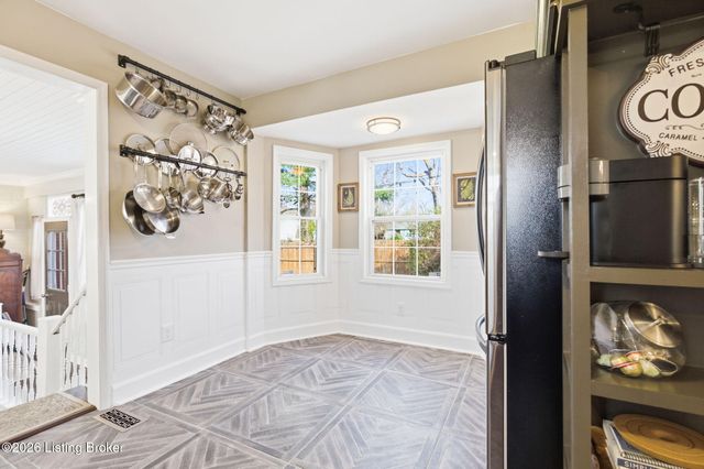 5424 Westhall Ave, Louisville, KY 40214