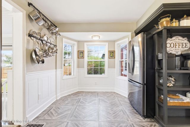 5424 Westhall Ave, Louisville, KY 40214