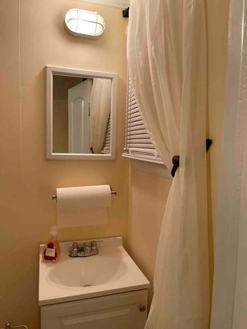 2266 Lake Street, Dothan, AL 36303