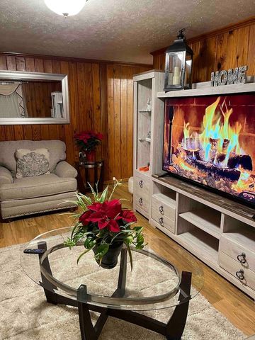 2266 Lake Street, Dothan, AL 36303