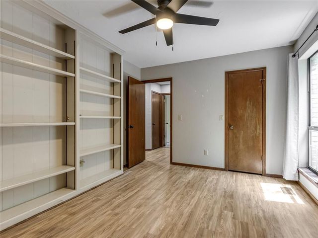 9404 Red Oak Lane, Edmond, OK 73034