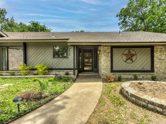 9404 Red Oak Lane, Edmond, OK 73034