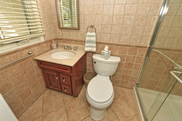 7 Gaston Street, Melville, NY 11747