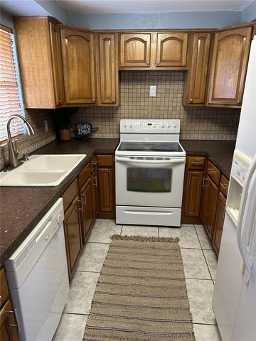 8892 79TH PLACE, Seminole, FL 33777