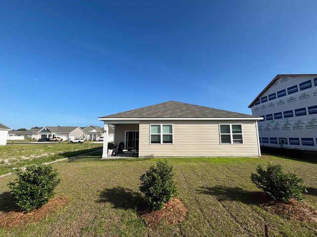 467 Blissful Dr, Little River, SC 29566