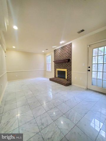 742 S GRANADA ST, Arlington, VA 22204