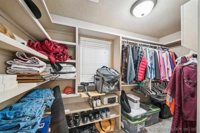 9221 N 165th East Avenue, Owasso, OK 74055