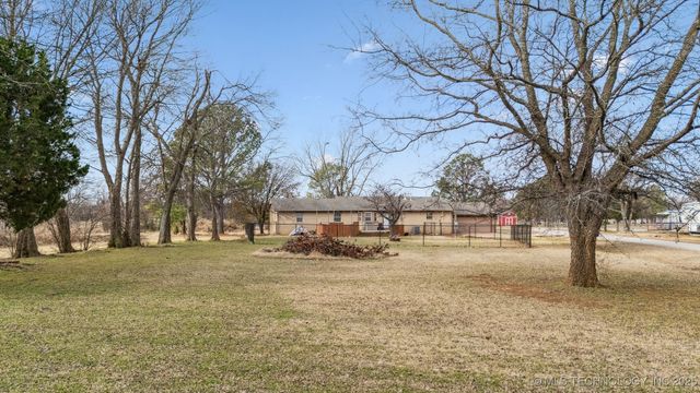 9221 N 165th East Avenue, Owasso, OK 74055