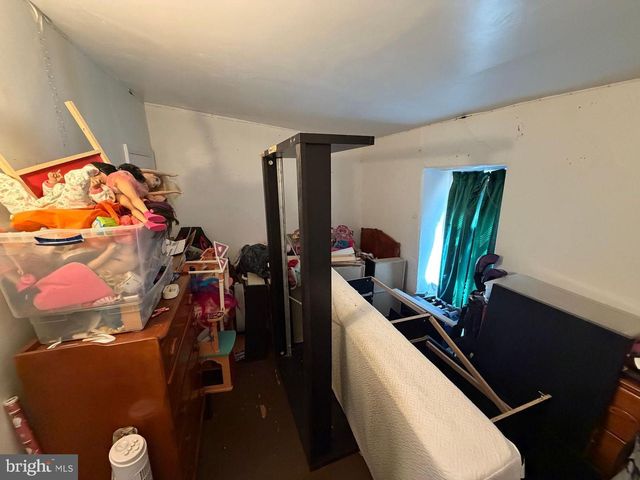25 S SUSSEX ST, Gloucester City, NJ 08030