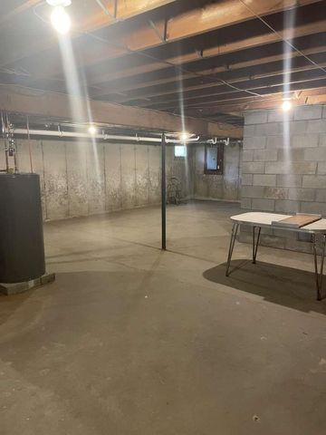 40 Hillcrest Road, Rutland City, VT 05701