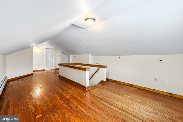 15 PINE ST, Jacobus, PA 17407