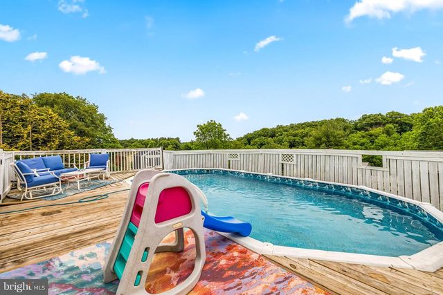 15 PINE ST, Jacobus, PA 17407