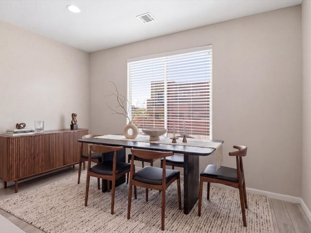5003 Wheeler Lane, Santa Fe, NM 87507