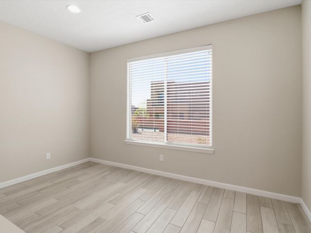 5003 Wheeler Lane, Santa Fe, NM 87507