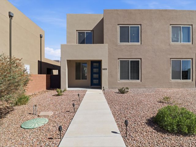 5003 Wheeler Lane, Santa Fe, NM 87507