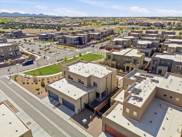 5003 Wheeler Lane, Santa Fe, NM 87507