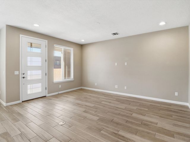 5003 Wheeler Lane, Santa Fe, NM 87507