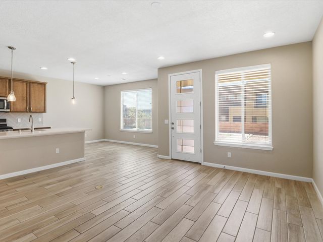 5003 Wheeler Lane, Santa Fe, NM 87507