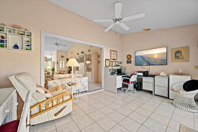 10831 SE Sea Pines Circle, Hobe Sound, FL 33455