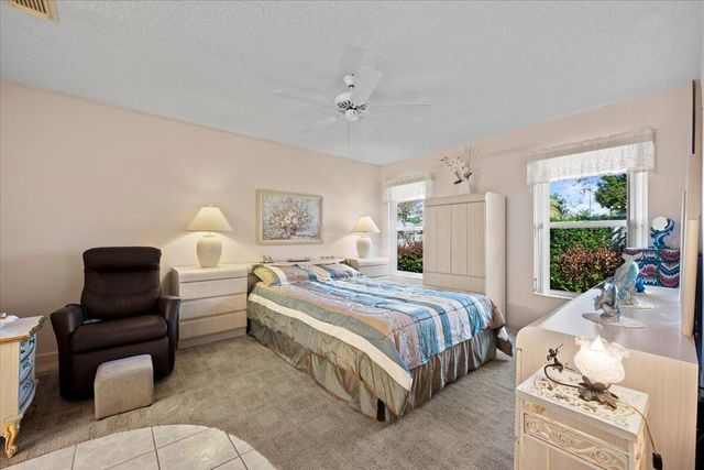 10831 SE Sea Pines Circle, Hobe Sound, FL 33455