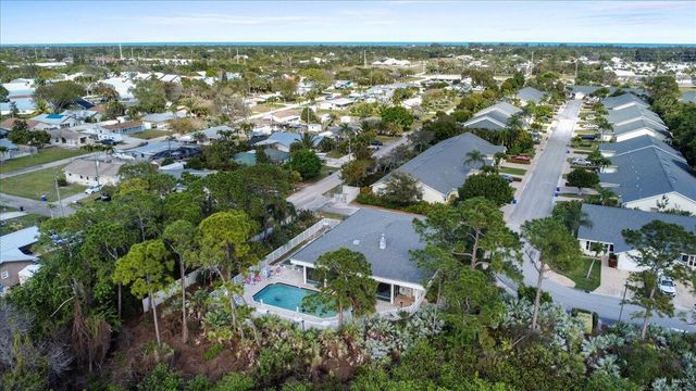 10831 SE Sea Pines Circle, Hobe Sound, FL 33455