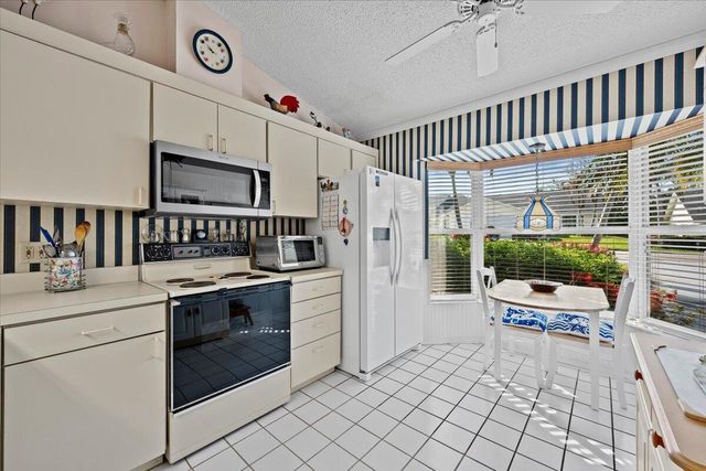 10831 SE Sea Pines Circle, Hobe Sound, FL 33455