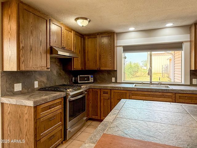 4120 S ARABIAN Drive, Sierra Vista, AZ 85650