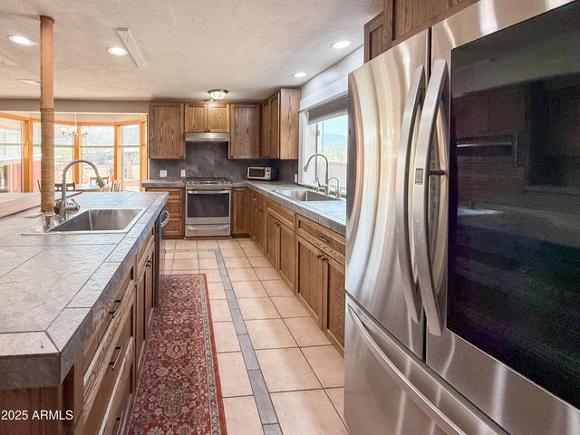 4120 S ARABIAN Drive, Sierra Vista, AZ 85650