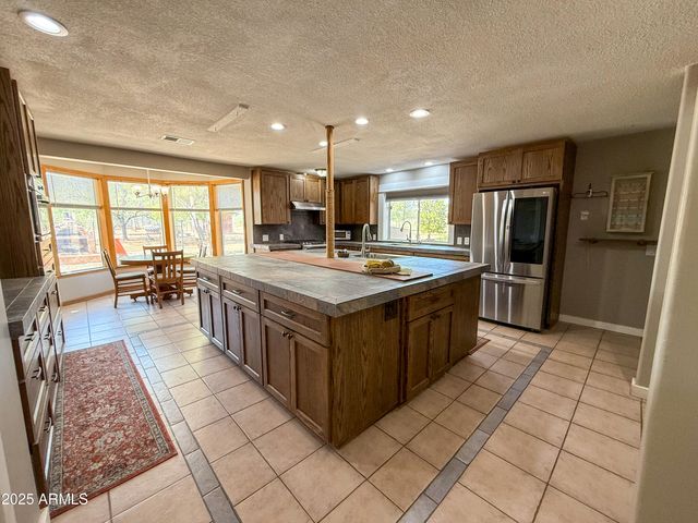 4120 S ARABIAN Drive, Sierra Vista, AZ 85650