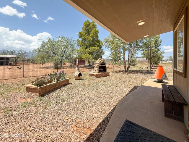 4120 S ARABIAN Drive, Sierra Vista, AZ 85650