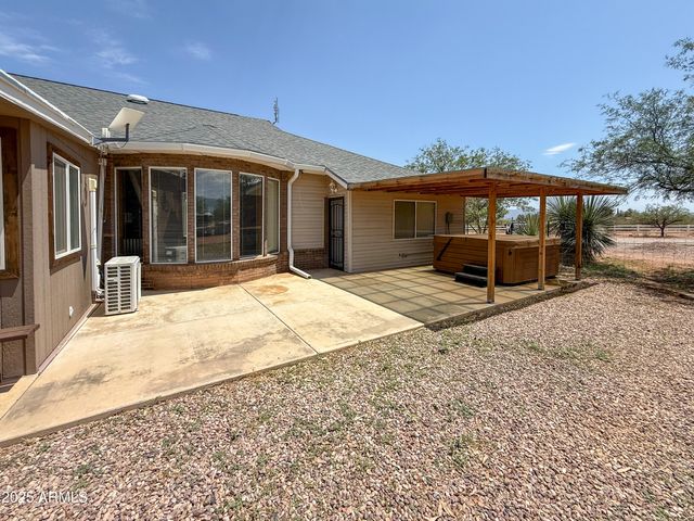 4120 S ARABIAN Drive, Sierra Vista, AZ 85650