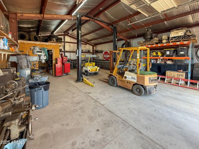 4120 S ARABIAN Drive, Sierra Vista, AZ 85650