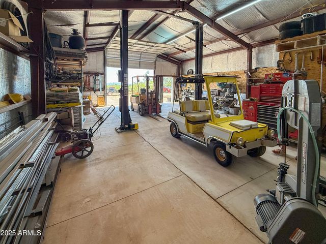 4120 S ARABIAN Drive, Sierra Vista, AZ 85650