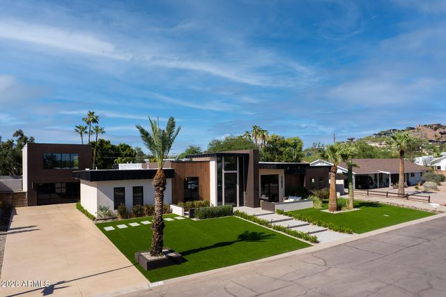 4332 E Vermont Avenue, Phoenix, AZ 85018