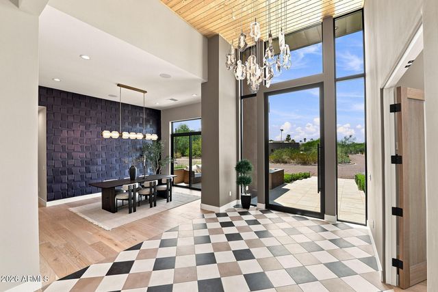 4332 E Vermont Avenue, Phoenix, AZ 85018