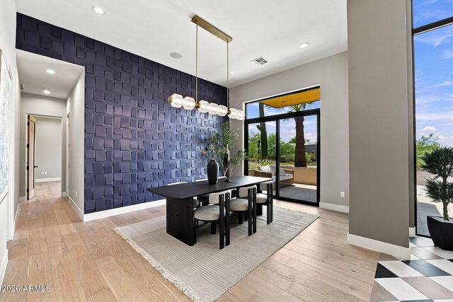 4332 E Vermont Avenue, Phoenix, AZ 85018