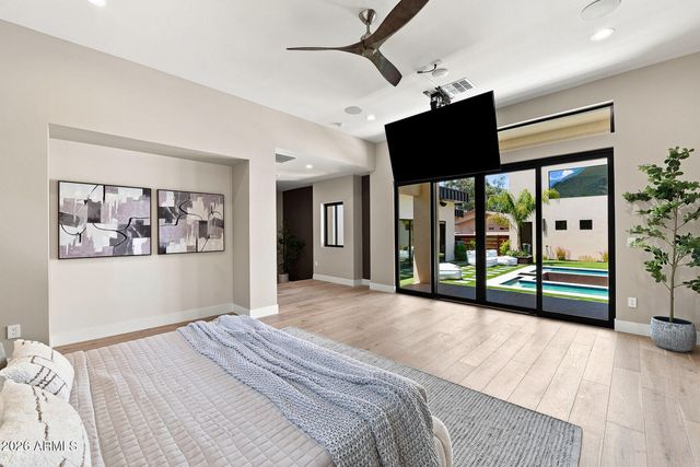 4332 E Vermont Avenue, Phoenix, AZ 85018
