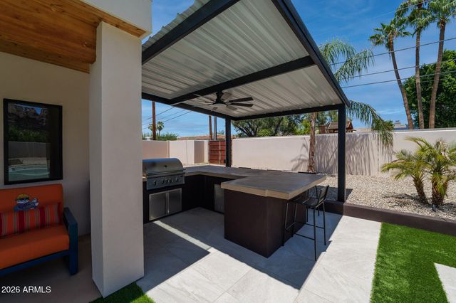 4332 E Vermont Avenue, Phoenix, AZ 85018