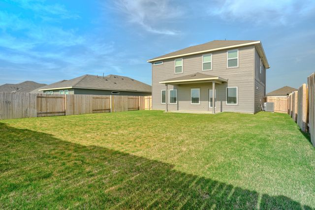 129 Honey Bee RD, Jarrell, TX 76537