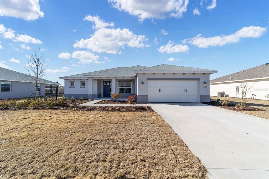 Image 3 of property listing at 10650 SW 101ST LANE ROAD, Ocala, FL 34481