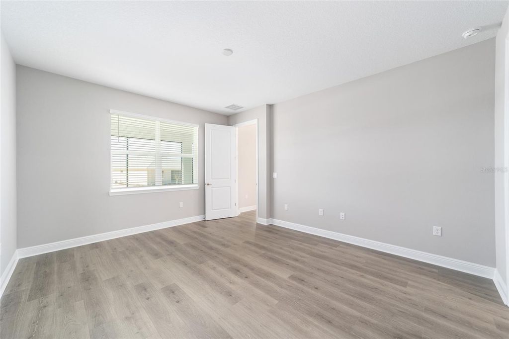 Image 24 of property listing at 10650 SW 101ST LANE ROAD, Ocala, FL 34481