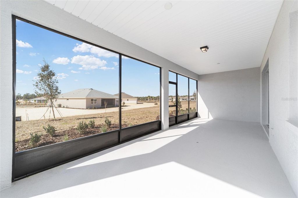 Image 38 of property listing at 10650 SW 101ST LANE ROAD, Ocala, FL 34481