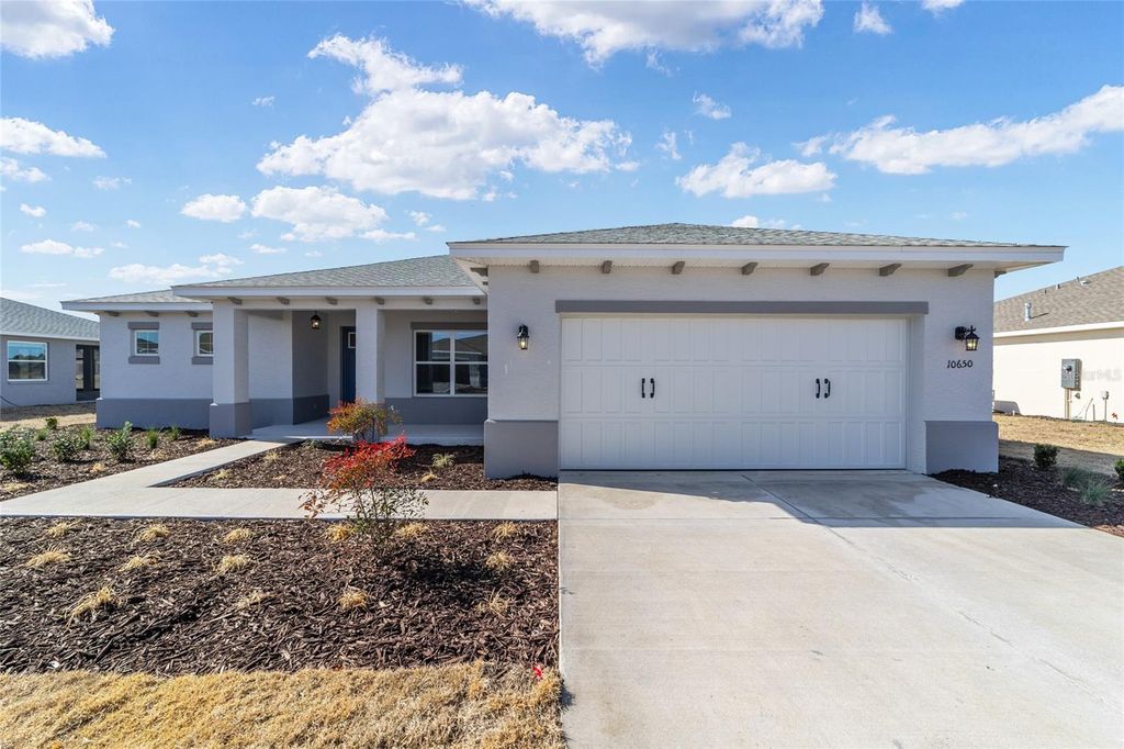 Image 6 of property listing at 10650 SW 101ST LANE ROAD, Ocala, FL 34481