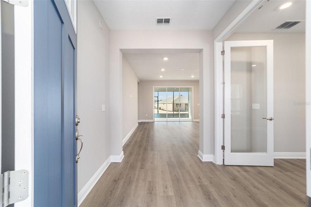 Image 9 of property listing at 10650 SW 101ST LANE ROAD, Ocala, FL 34481