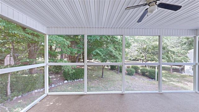 436 Forest Creek Drive, Winston-salem, NC 27107