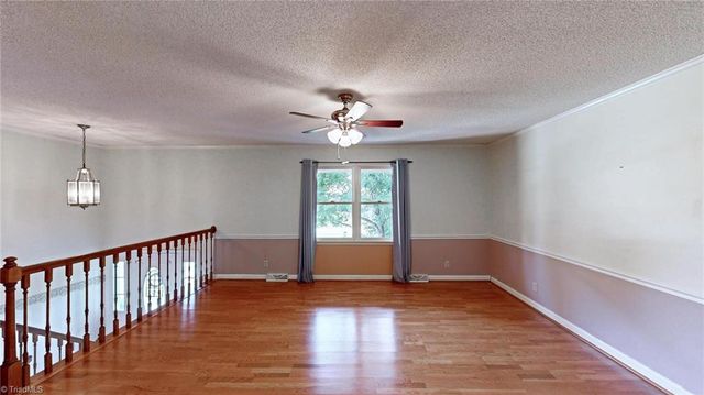 436 Forest Creek Drive, Winston-salem, NC 27107