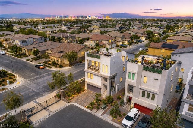 7906 Mountain Lilac Street, Las Vegas, NV 89113