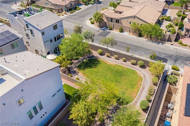 7906 Mountain Lilac Street, Las Vegas, NV 89113