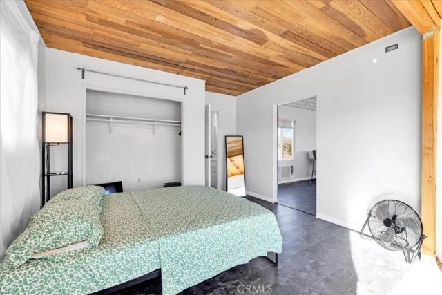 84753 Eddie Albert, 29 Palms, CA 92277