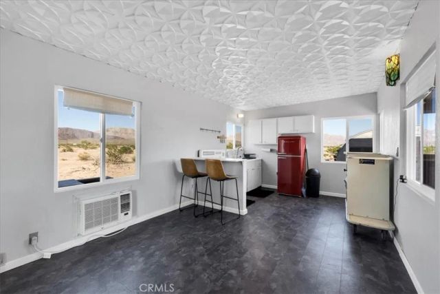 84753 Eddie Albert, 29 Palms, CA 92277